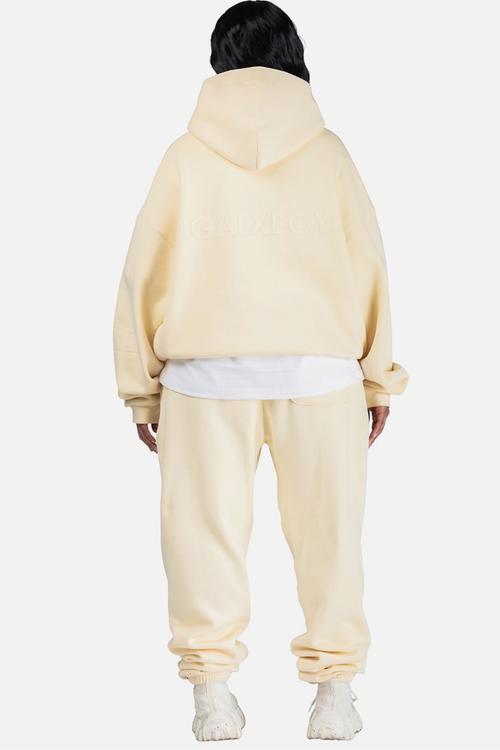 ESSENTIAL SWEATPANTS - CREAM WHITE