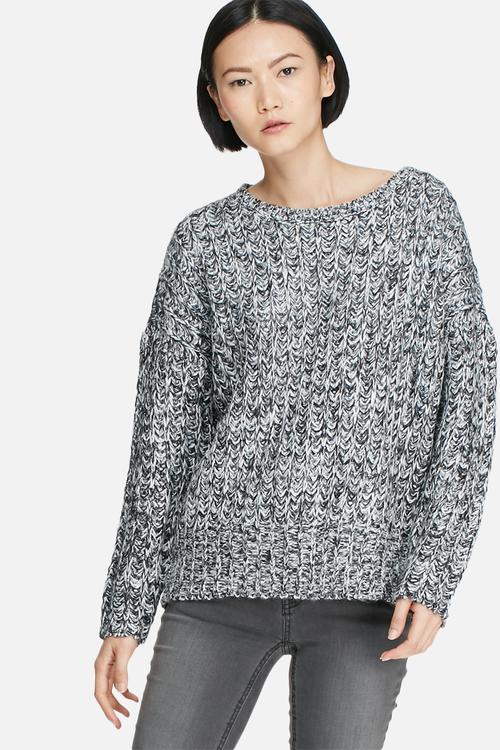 Smile sweater