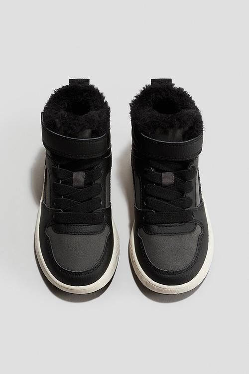Warm-lined trainers - black