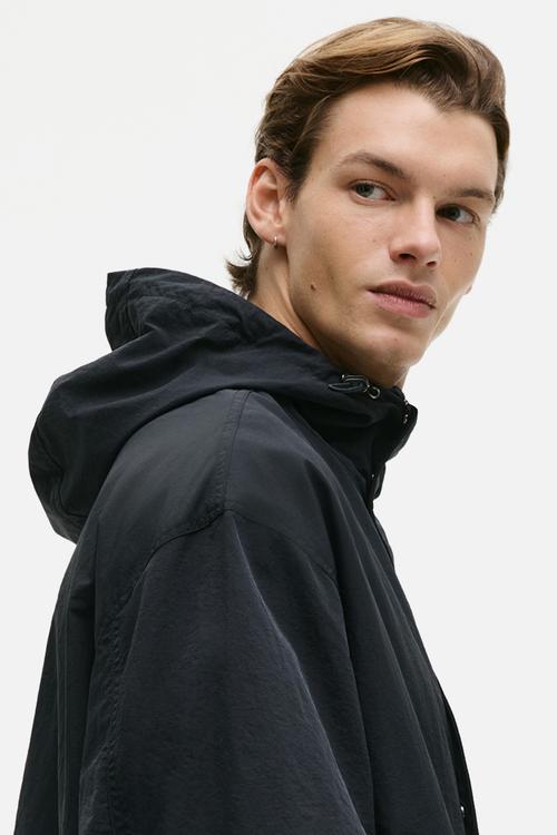 Hooded nylon parka - black