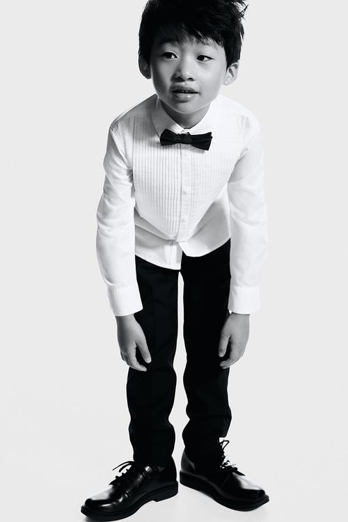Tuxedo shirt with a bow tie - white/black