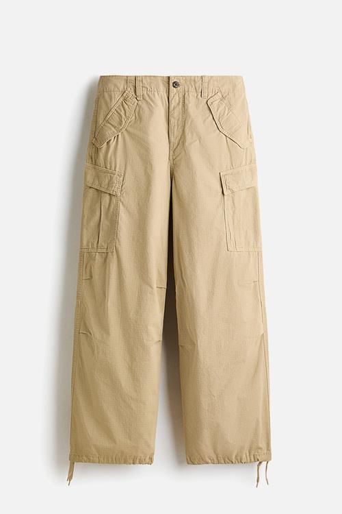 Loose fit cargo trousers - beige