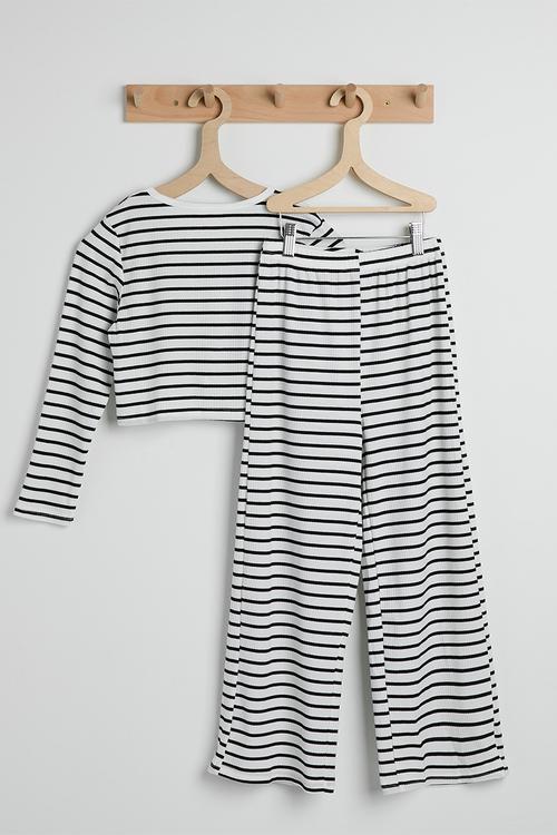 Ribbed bow closure top with wide leg pants - black stripe