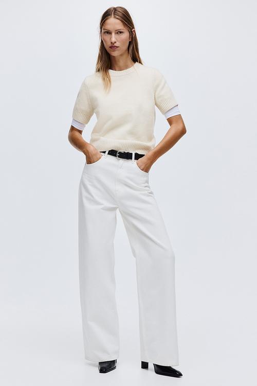 Short-sleeved jumper - light beige