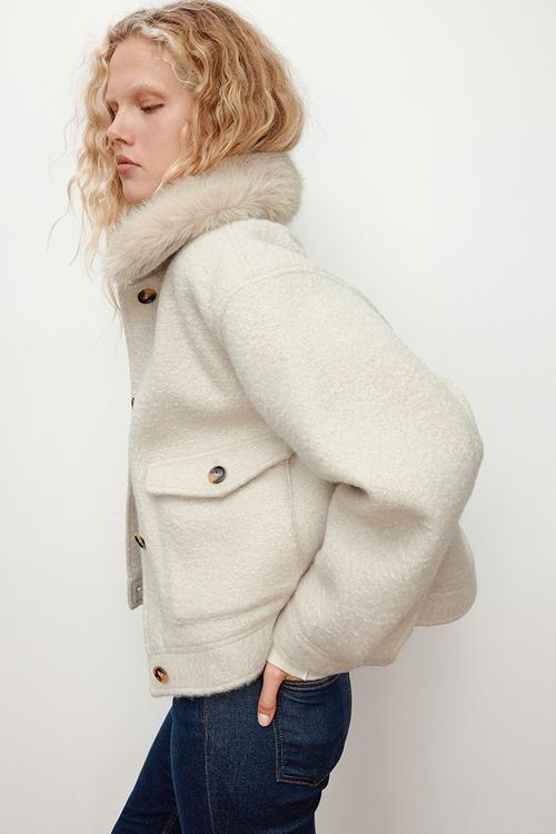 Fluffy-collar twill jacket - light beige