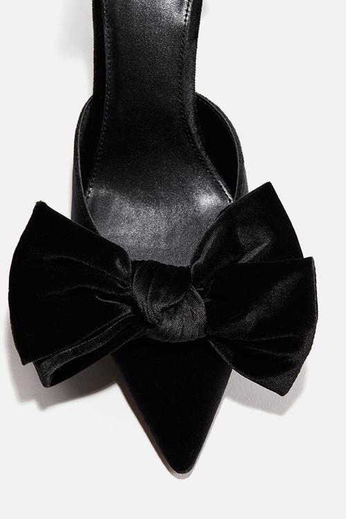 Bow-detail velour court shoes - black