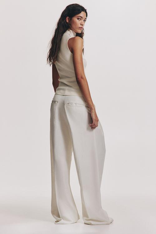 Rib-knit turtleneck top - cream