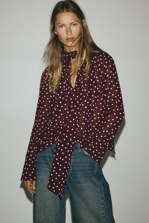 Scarf-collar blouse - burgundy/spotted