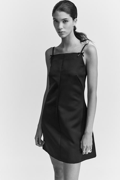 Satin strappy dress - black