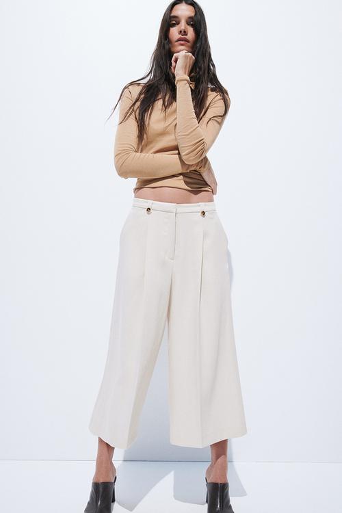 Cropped tailored trousers - light beige