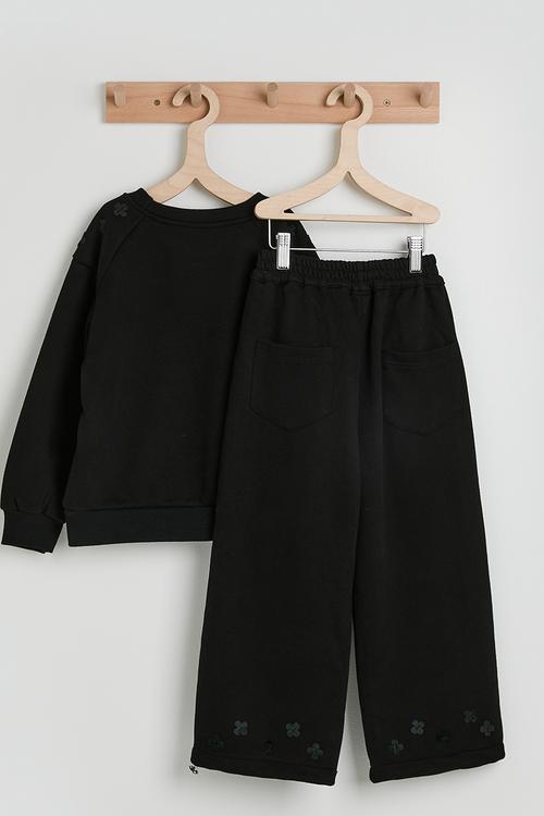 Floral applique detail sweatshirt with drawstring sweatpants - black