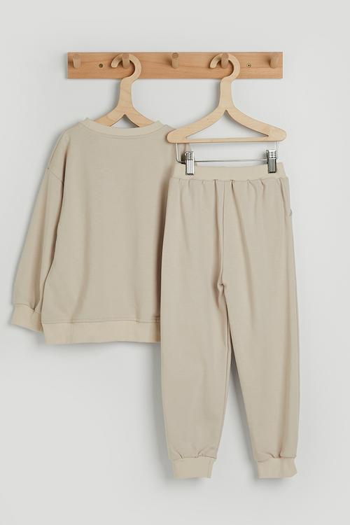 Slogan sweatshirt with joggers - champagne beige/malibu