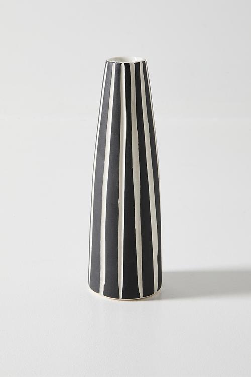 Mini Figurine Vase Black Matt - Carved Stripes