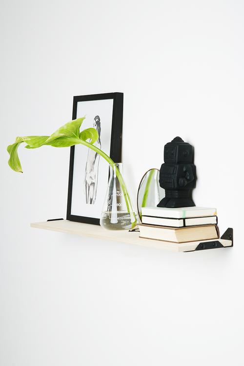  Wedge shelf