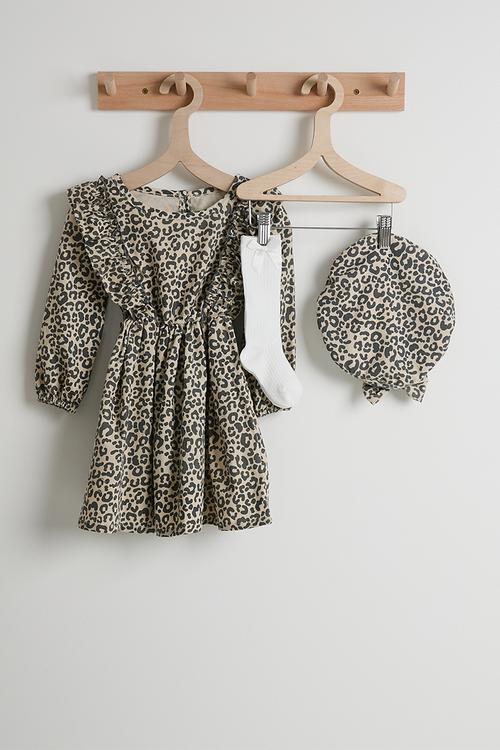 Dress with beret & long socks - leopard print/white
