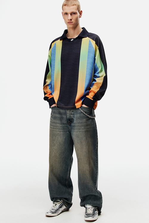 Lotto H&M: Loose fit football shirt - bright yellow/navy blue