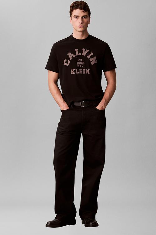 Ss 20S Ln Calvin College Graphic Tee - Black