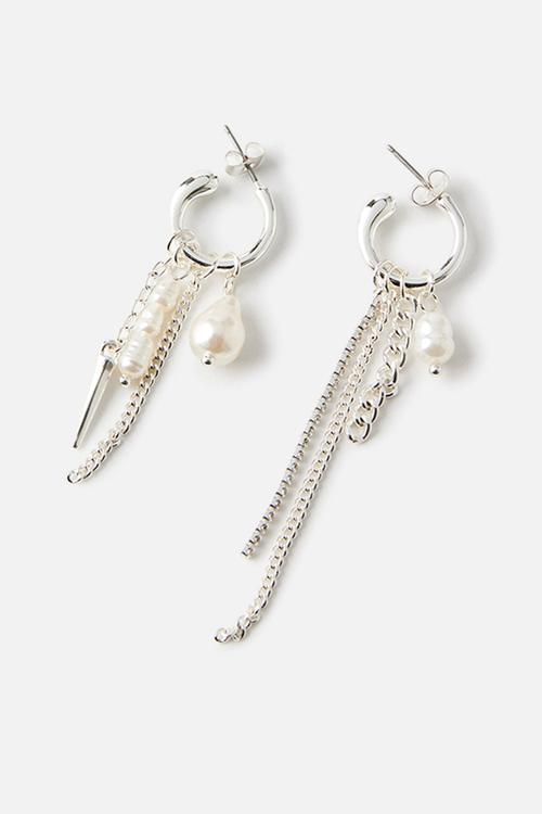 Mid hoop earring - up silver y2k pearl chain