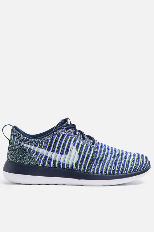 W Roshe Two Flyknit 