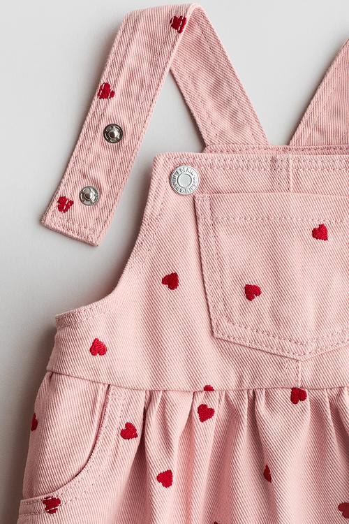 2-piece dungaree dress and top set - light pink/hearts