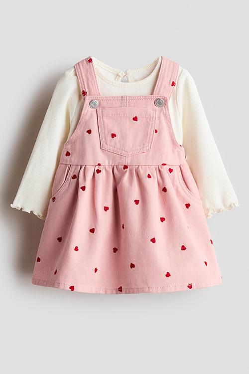 2-piece dungaree dress and top set - light pink/hearts