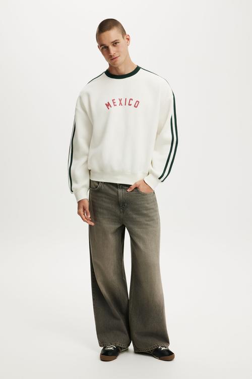 Oversized Graphic Crew Sweater - Chalk White / Mexico