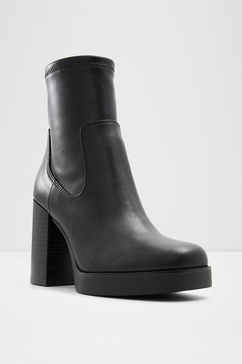 Seraphica ankle boot - black