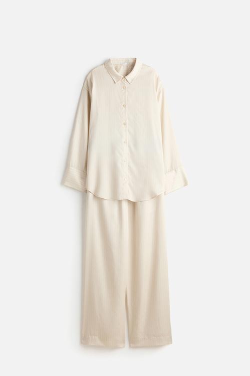 Lyocell pyjamas - light beige/pinstriped