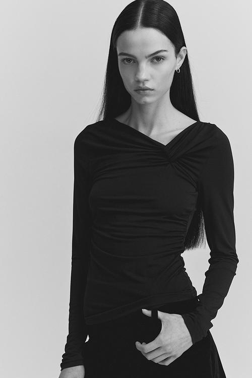 Twist-detail top - black