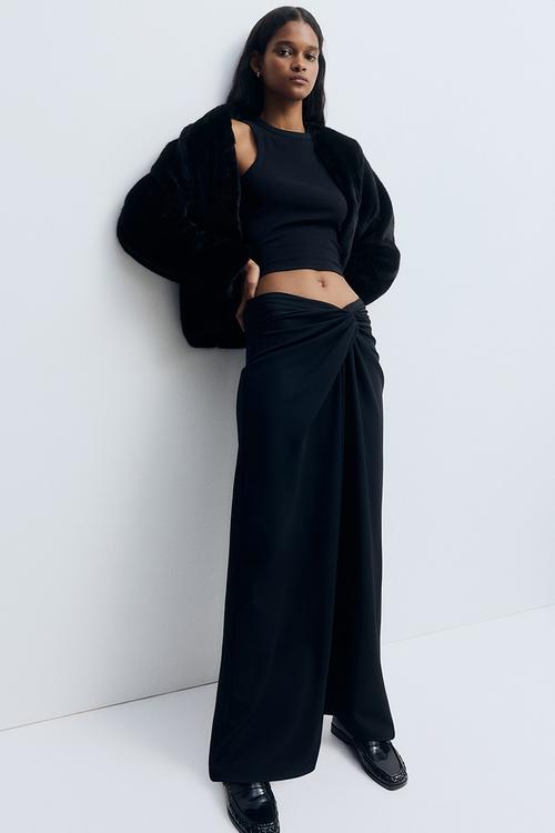 Twisted-detail trousers - black