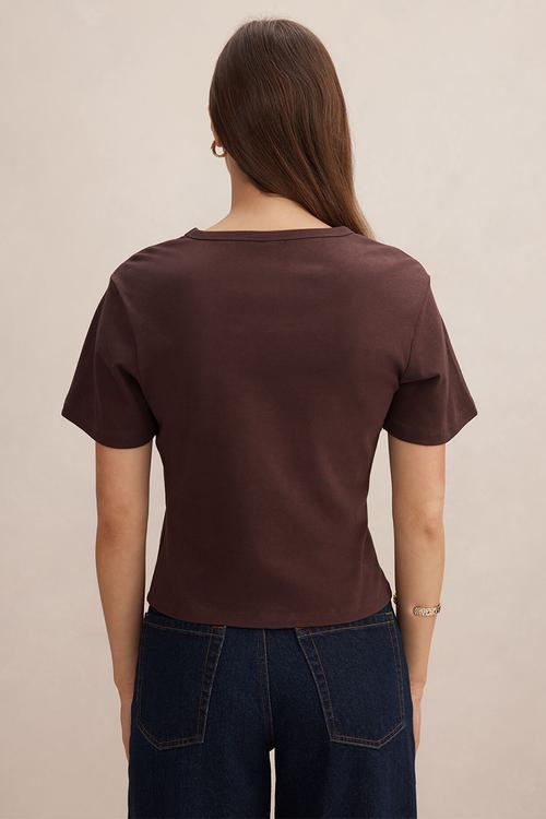 Lani hardware detail T-shirt in chocolate