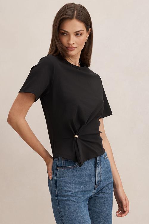 Lani hardware detail T-shirt in black