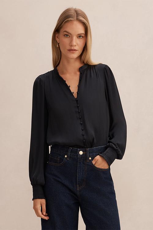 Savannah Button Up Blouse in Navy