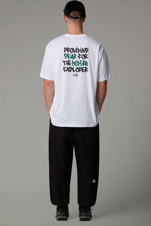 M S/S Graffiti Style Tee Oversize Fit - Tnf White/Black-Evergreen
