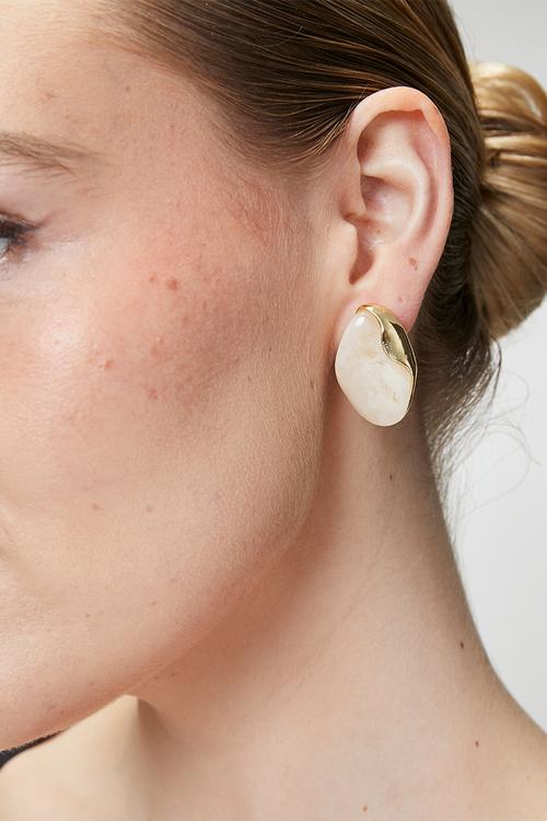 Fallon Pearl Teardrop Pin Earrings - Gold