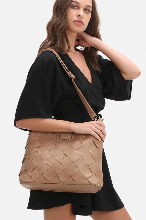 Daphne woven bag