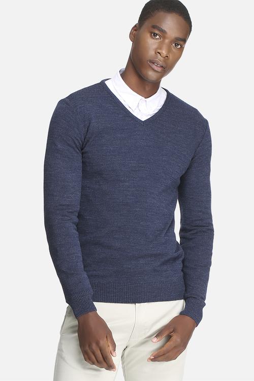 Basic V-neck pullover