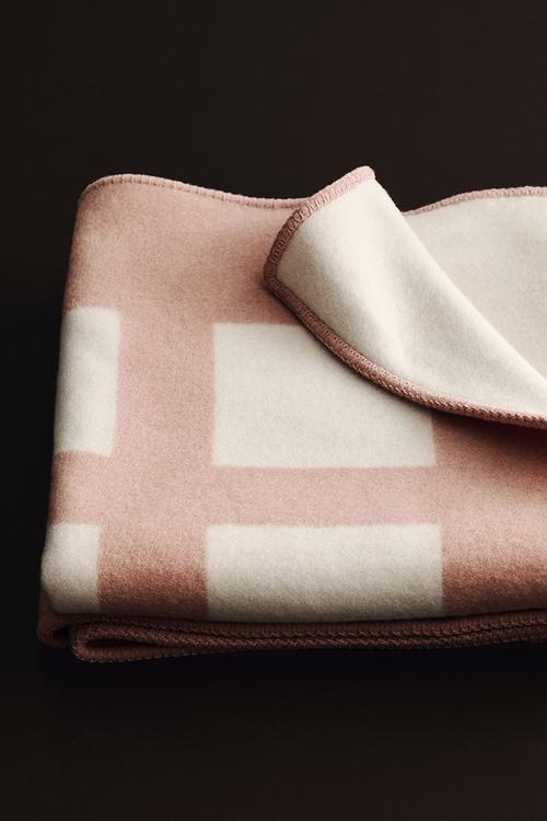 Wool-blend blanket - pink/cream