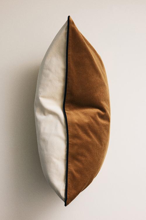 Piping-detail velvet cushion cover - light beige/brown