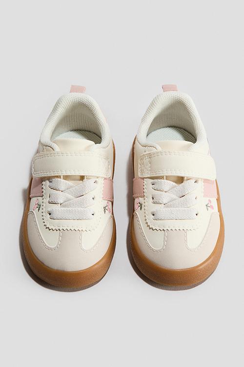 Embroidery-detail trainers - cream/cherries