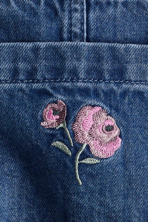 Embroidery-motif denim dungaree dress - denim blue/roses