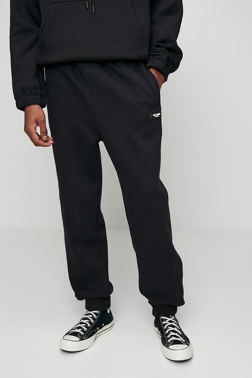 Roi Regular Jogger - Black