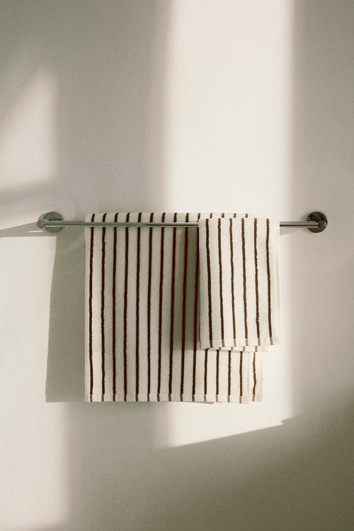 Striped bath towel - white/brown striped