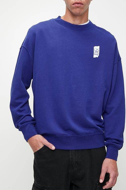 Sweatshirt - True Blue