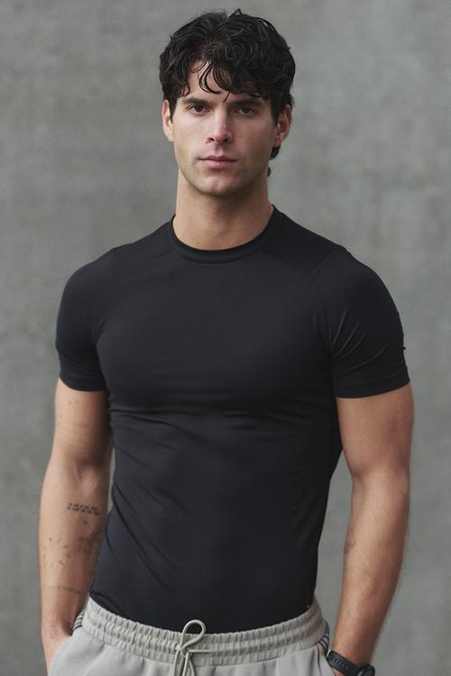 Compression fit sports T-shirt with drymove™ - black