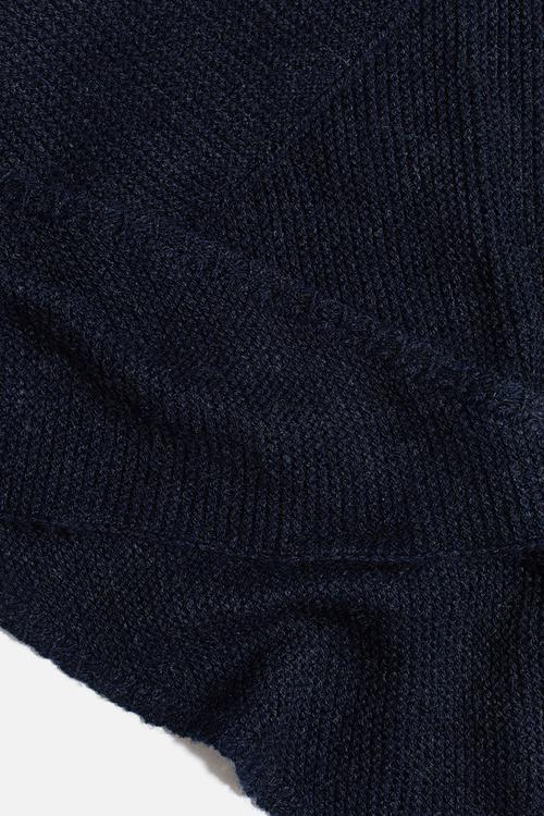 Garter-stitched triangle scarf - dark blue