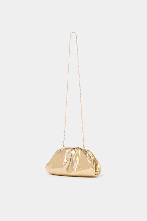 Zayla soft clutch in gold
