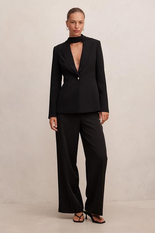 Sasha scarf blazer in black