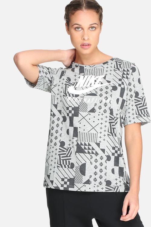 International signal tee