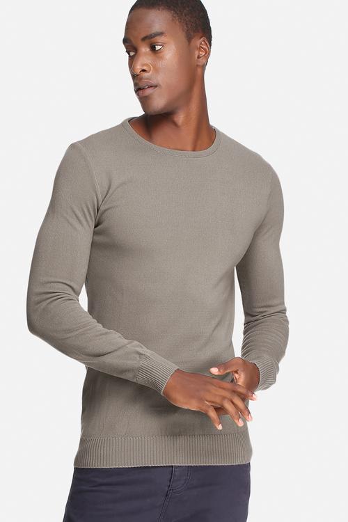 Basic crew neck pullover